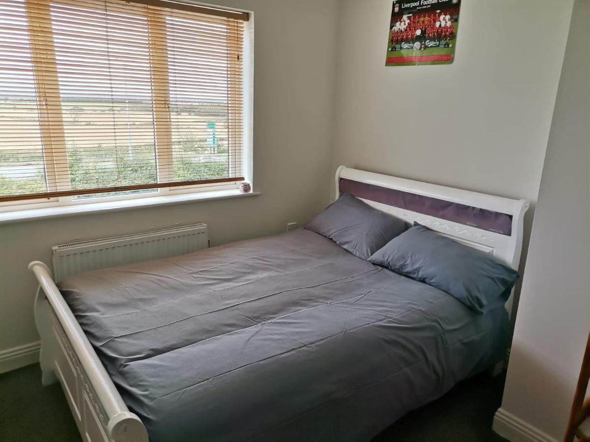 Bright And Cozy Room With Double Bed, Private Bathroom Not Ensuite, Breakfast To Go Dublin Exterior foto